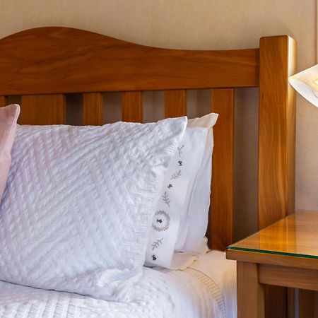 Olive Rabbit - Boutique Bed&Breakfast Turangi Extérieur photo