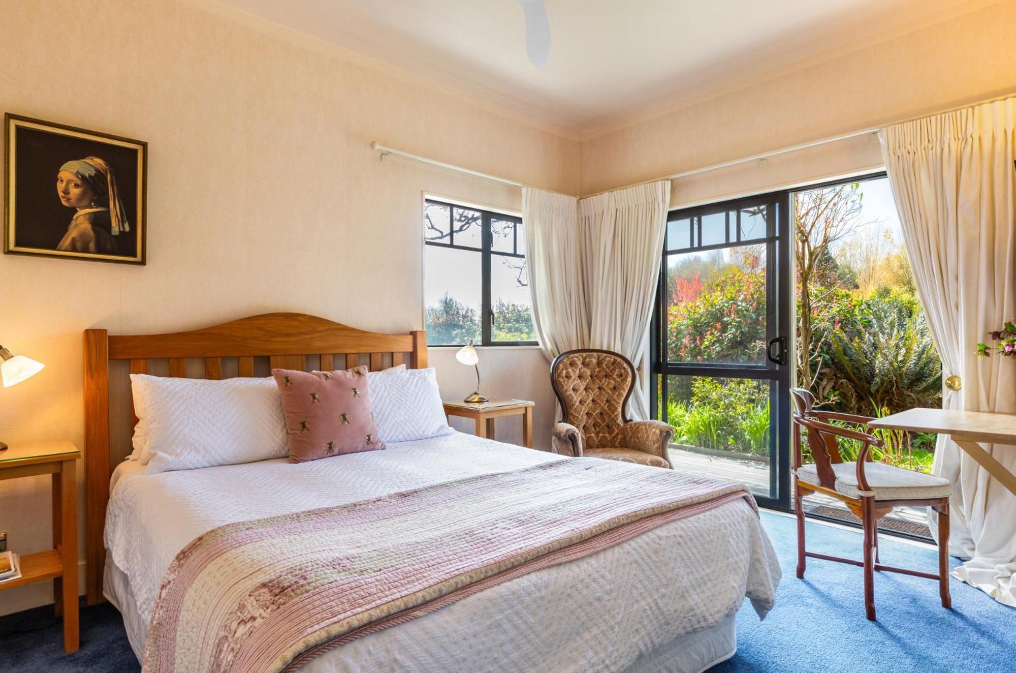 Olive Rabbit - Boutique Bed&Breakfast Turangi Extérieur photo
